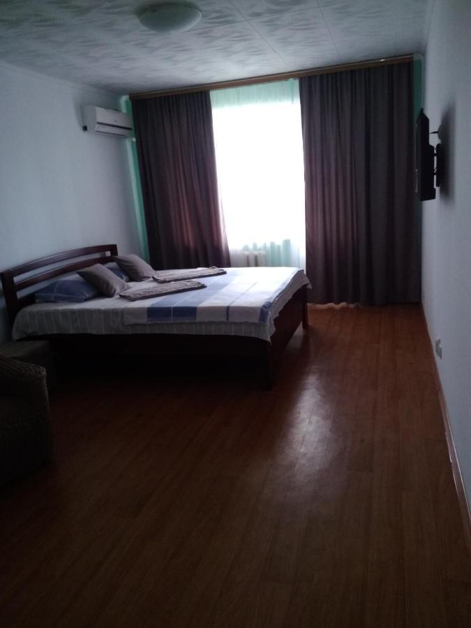 Центр 95 Квартала, Смарт-Tv Apartment Krivoy Rog Ngoại thất bức ảnh