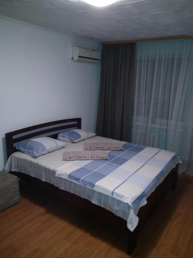 Центр 95 Квартала, Смарт-Tv Apartment Krivoy Rog Ngoại thất bức ảnh